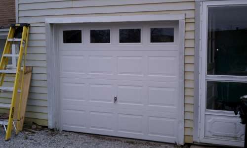 9100-9600 Series Garage Doors