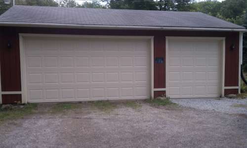 9100-9600 Series Garage Doors