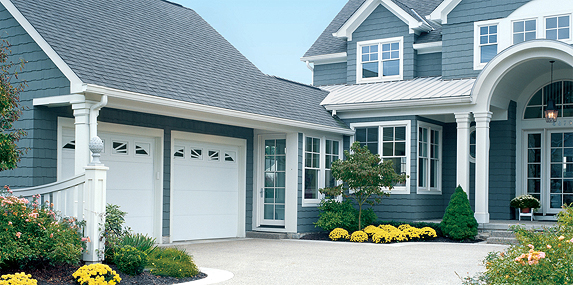 Picture of house with garage door model 9100 made by Wayne Dalton.