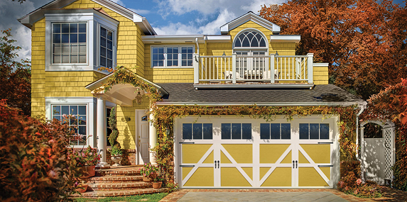 Picture of house with garage door model 9700 made by Wayne Dalton.